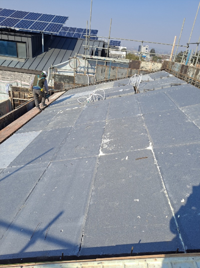 KakaoTalk_20250120_173311437_04.jpg