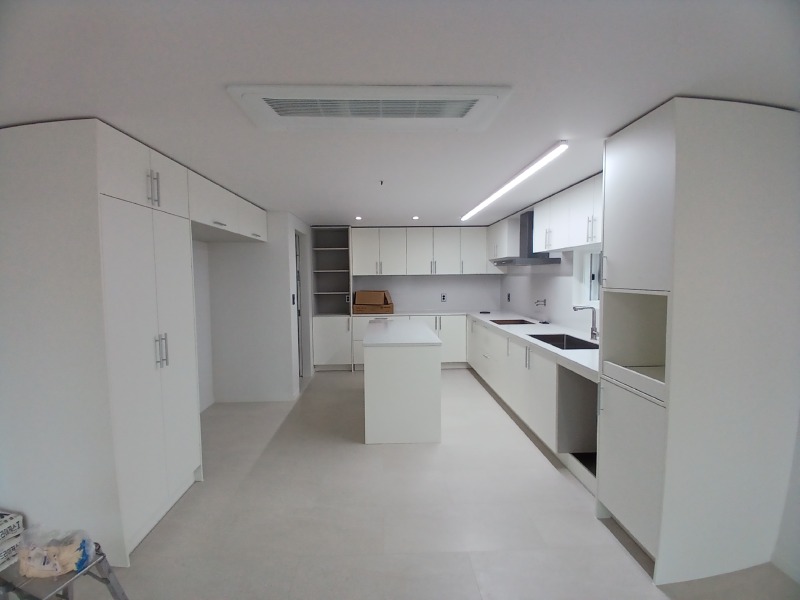 KakaoTalk_20250717_175937148_06.jpg